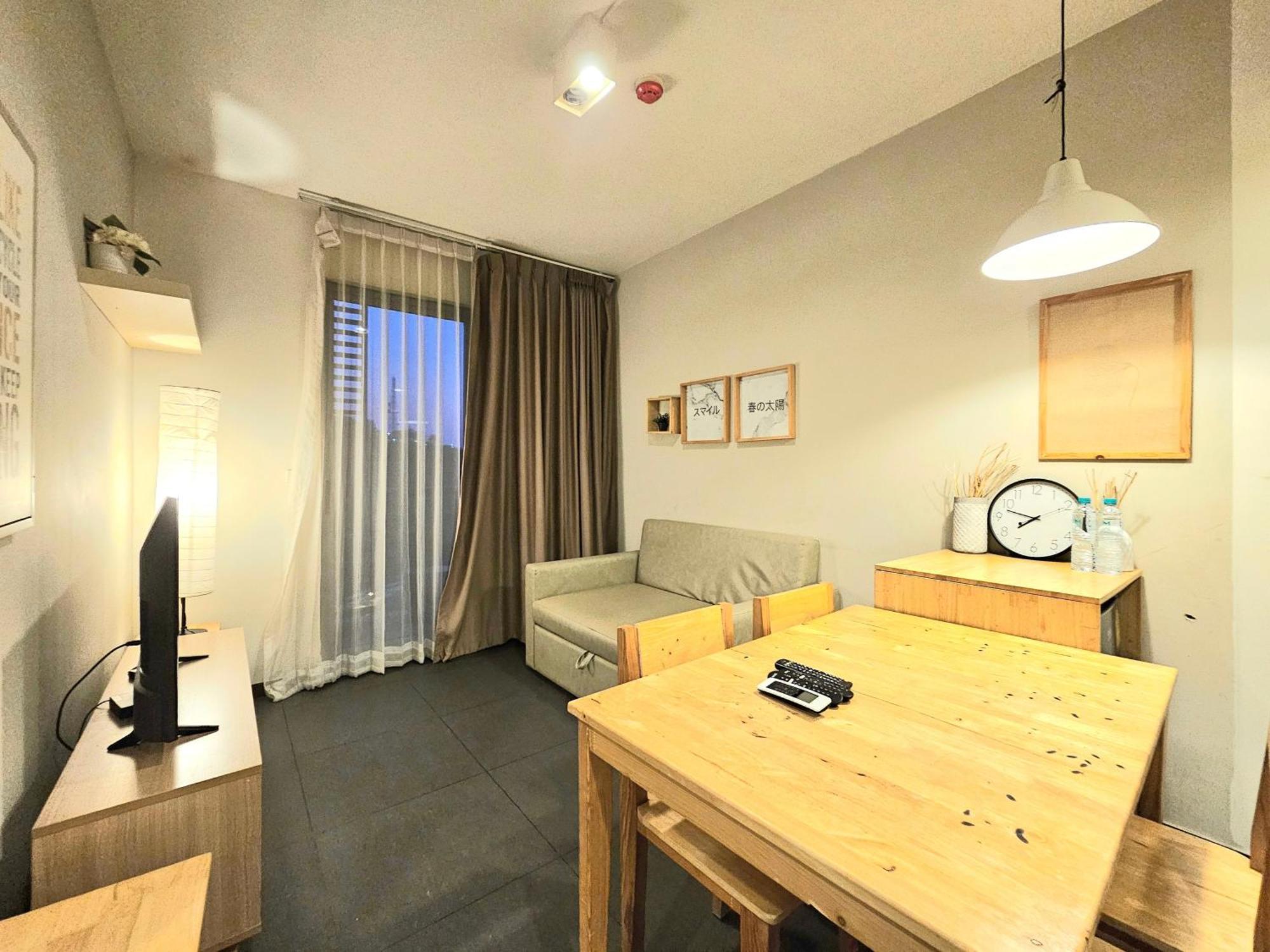 Unixx By The Sea Apartment Pattaya Room photo