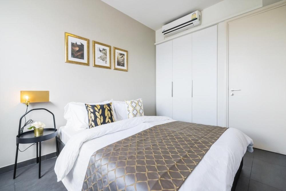 Unixx By The Sea Apartment Pattaya Room photo